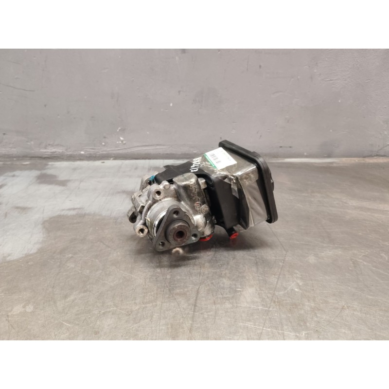 Recambio de bomba direccion para bmw serie 3 berlina (e46) 320d referencia OEM IAM 32422247046  