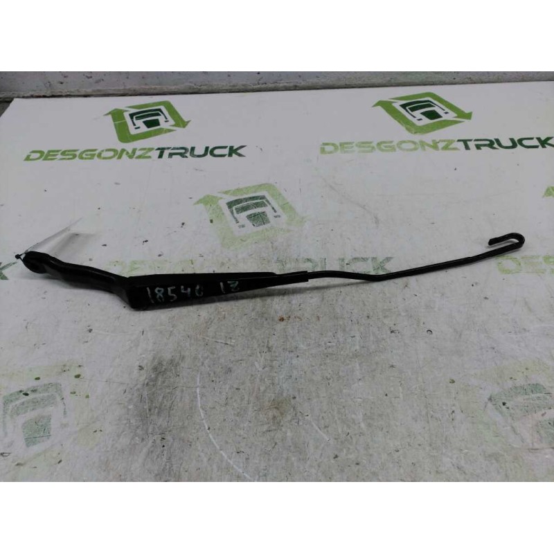 Recambio de brazo limpia delantero izquierdo para peugeot 206 4-trg. xr referencia OEM IAM   