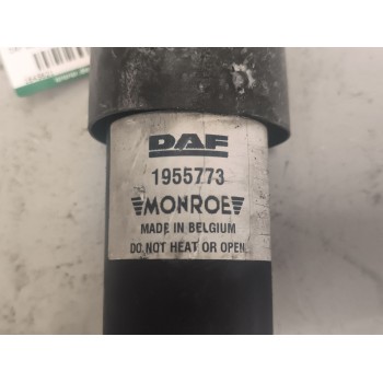 Recambio de amortiguador trasero izquierdo cabina para daf serie xf106 referencia OEM IAM 1955773  