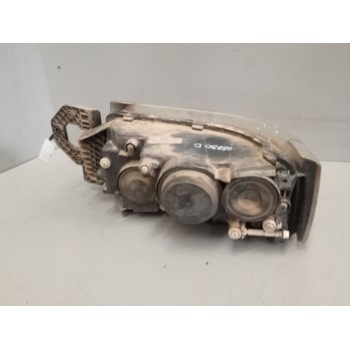 Recambio de faro derecho para renault premium distribution 7.2 diesel referencia OEM IAM 5010578466  