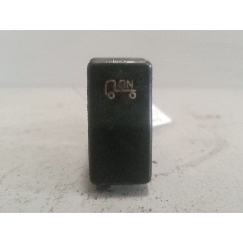 Recambio de interruptor para renault premium distribution 7.2 diesel referencia OEM IAM 5010589826  