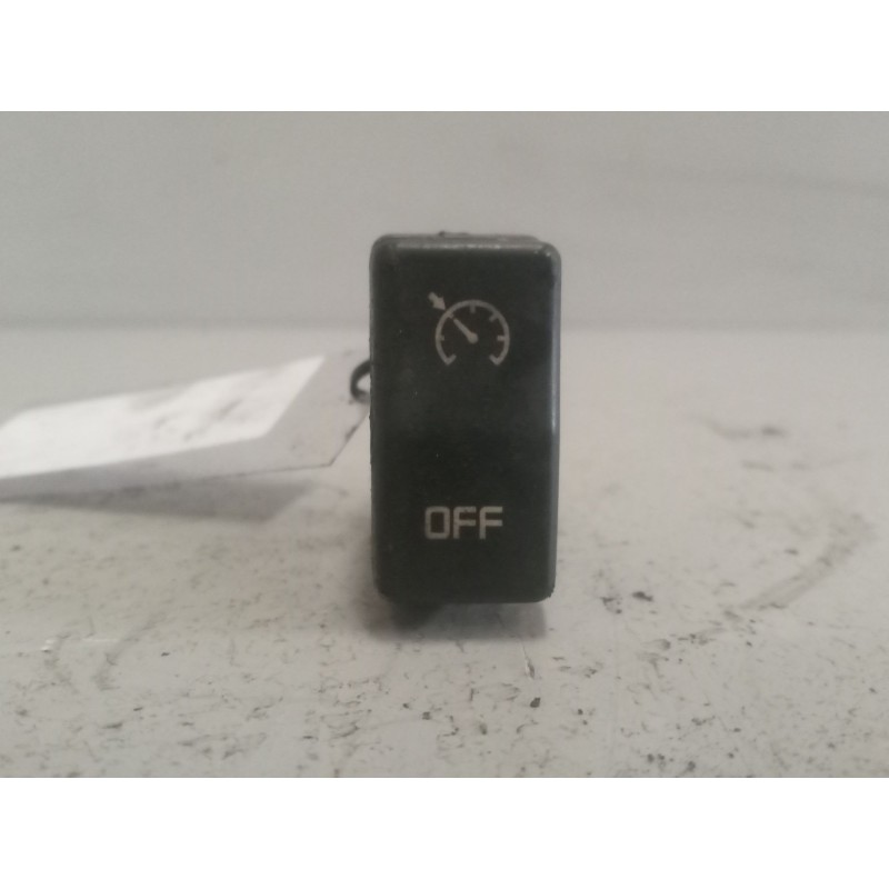 Recambio de interruptor para renault premium distribution 7.2 diesel referencia OEM IAM 7420851289  