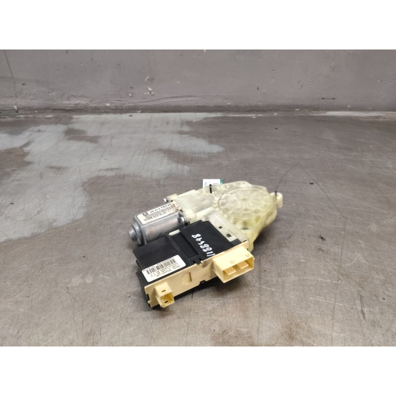 Recambio de motor elevalunas delantero izquierdo para citroën c4 berlina cool referencia OEM IAM 9681575280 964873100 