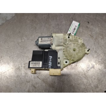 Recambio de motor elevalunas delantero izquierdo para citroën c4 berlina cool referencia OEM IAM 9681575280 964873100 