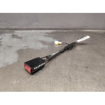 Recambio de enganche de cinturon delantero izquierdo para peugeot 3008 i monospace (0u_) 1.6 hdi referencia OEM IAM 9675539880  