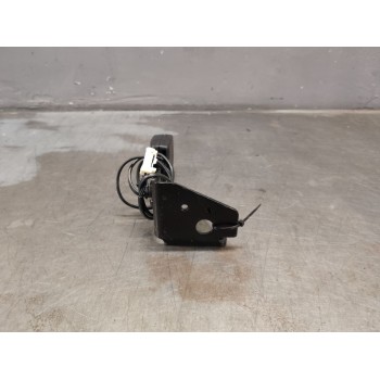 Recambio de enganche cinturon trasero izquierdo para peugeot 3008 i monospace (0u_) 1.6 hdi referencia OEM IAM 9681985480  