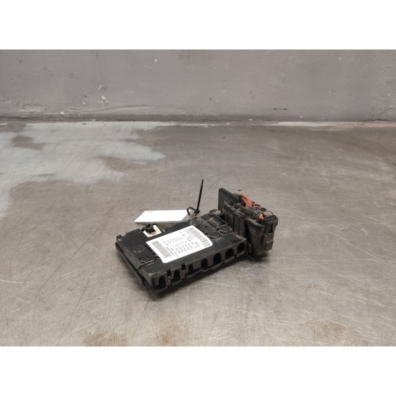 Recambio de caja reles / fusibles para seat ibiza iv (6j5, 6p1) 1.6 tdi referencia OEM IAM 6R0937617  