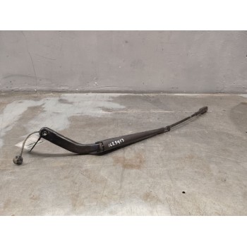 BRAZO LIMPIA DELANTERO IZQUIERDO A9068200644 