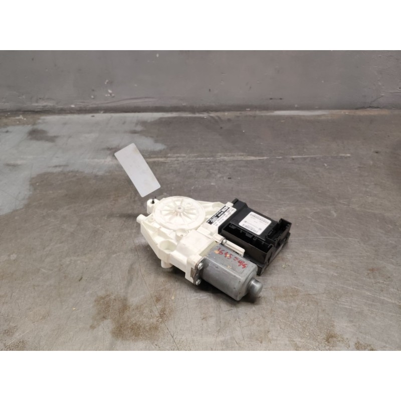 Recambio de motor elevalunas delantero derecho para audi a3 (8p) 2.0 tdi ambiente referencia OEM IAM 8P0959802K  