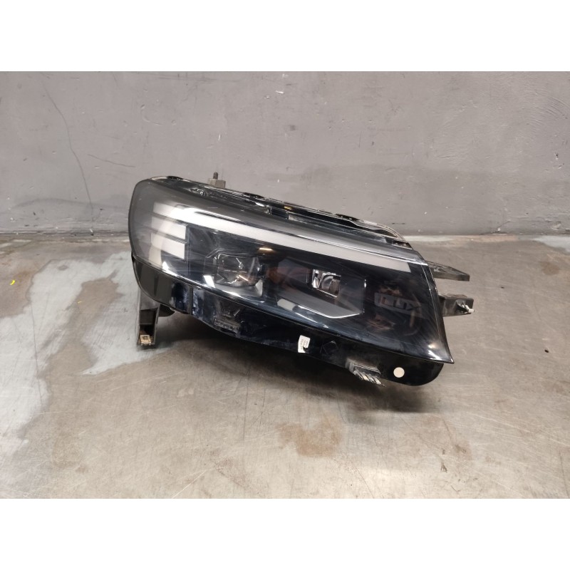 Recambio de faro derecho para opel combo furgón/monospace (k9) 1.5 d referencia OEM IAM 9864193880  