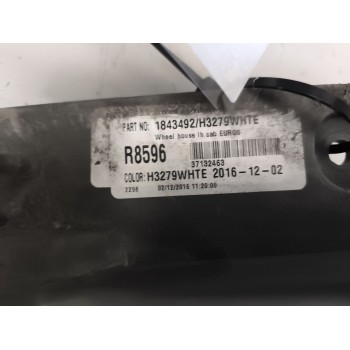 Recambio de moldura trasera cabina para daf serie xf106 referencia OEM IAM 1843492 IZQUIERDA 