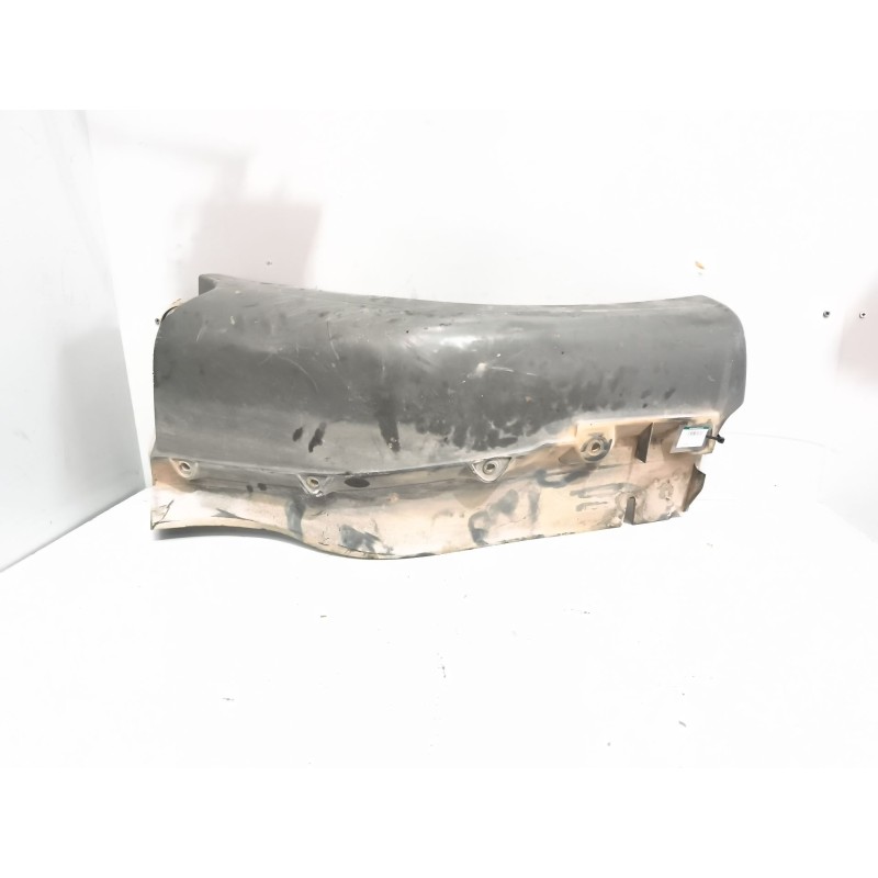 Recambio de guardabarros delantero derecho para renault premium distribution 7.2 diesel referencia OEM IAM 5010578807 5010578806