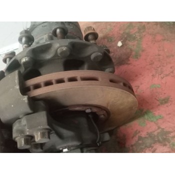 Recambio de buje trasero derecho para renault premium distribution 7.2 diesel referencia OEM IAM 7420819859  