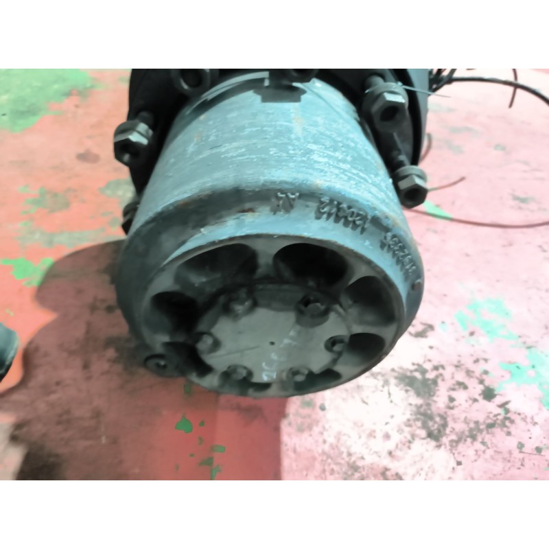 Recambio de buje trasero izquierdo para renault premium lander referencia OEM IAM 7421302574 7421302564 7421302579