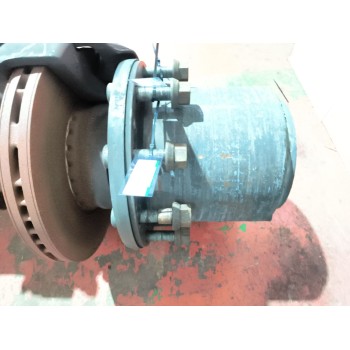 Recambio de buje trasero izquierdo para renault premium lander referencia OEM IAM 7421302574 7421302564 7421302579