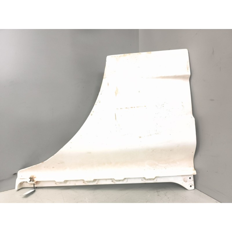 Recambio de guardabarros trasero derecho para man tg - a 18.410 12.0 diesel referencia OEM IAM  81664100294 