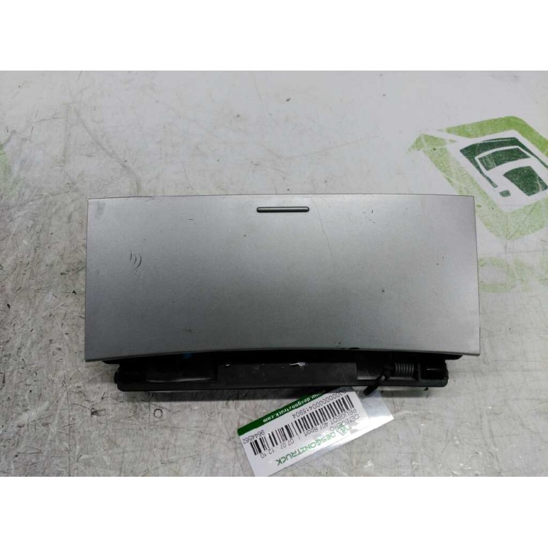 Recambio de cenicero para peugeot 407 sport referencia OEM IAM 9644562177  