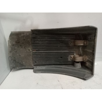 Recambio de guardabarros trasero derecho para man tg - a 18.410 12.0 diesel referencia OEM IAM  81664100297 