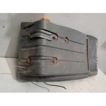 Recambio de guardabarros trasero derecho para man tg - a 18.410 12.0 diesel referencia OEM IAM  81664100297 
