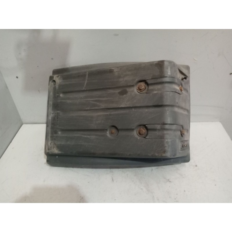 Recambio de guardabarros trasero izquierdo para man tg - a 18.410 12.0 diesel referencia OEM IAM  81664100297 