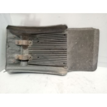 Recambio de guardabarros trasero izquierdo para man tg - a 18.410 12.0 diesel referencia OEM IAM  81664100298 