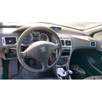 peugeot 307 (s1) del año 2001