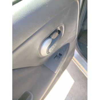 nissan note (e11, ne11) del año 2011