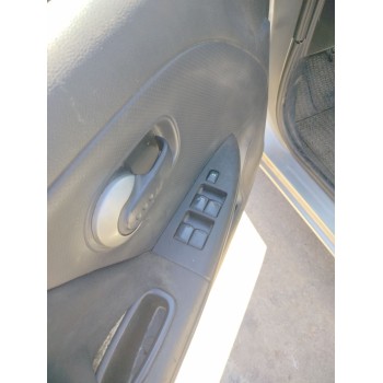 nissan note (e11, ne11) del año 2011