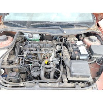 peugeot 206 berlina del año 2000