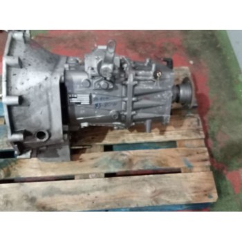 Recambio de caja cambios para iveco andecar iv 3 referencia OEM IAM Y05131 81320036313 