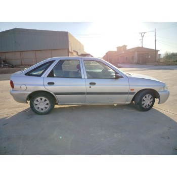 ford escort berl./turnier del año 1998