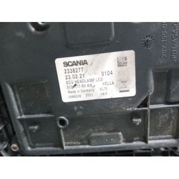 Recambio de faro izquierdo para scania s s460 referencia OEM IAM  2674390 