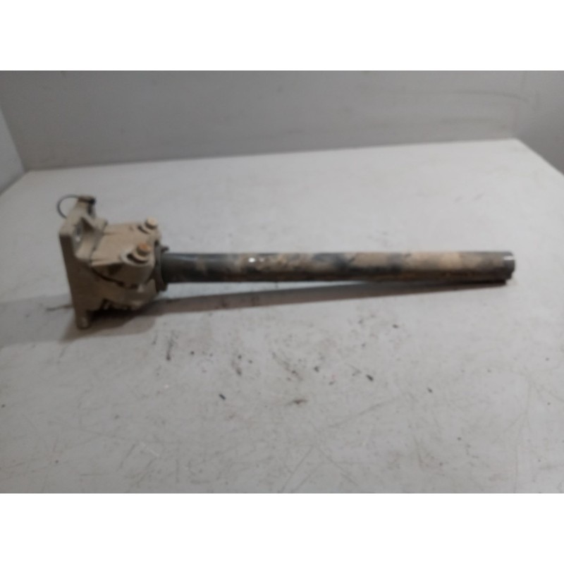 Recambio de soporte guardabarros trasero para renault serie t 10.8 diesel referencia OEM IAM 21213202 21213203 