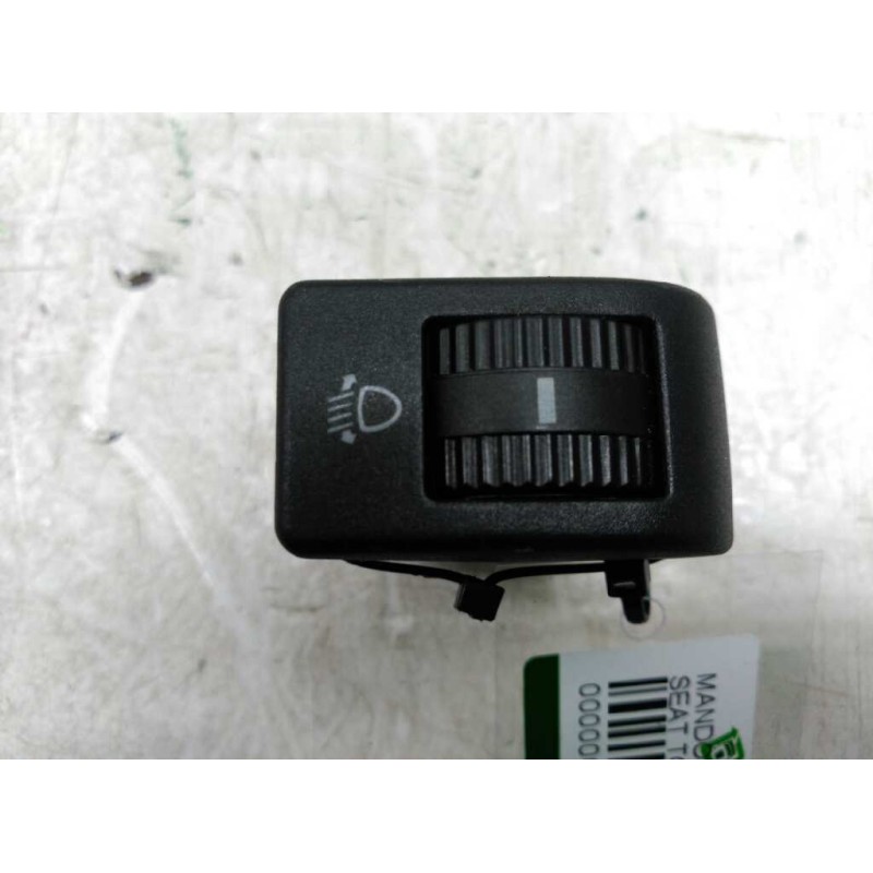 Recambio de mando regulador de faros para seat toledo (1l) base referencia OEM IAM 1L0941333  