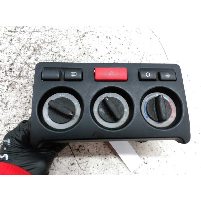 Recambio de mando calefaccion / aire acondicionado para land rover freelander (ln) e familiar referencia OEM IAM 532919913A 7554
