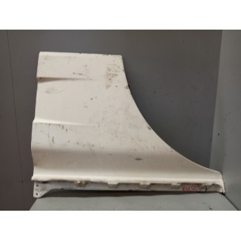 MOLDURA PUERTA DELANTERA DERECHA 81626100024 