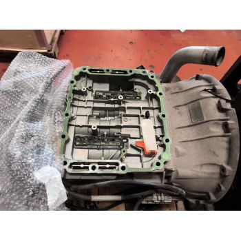 Recambio de caja cambios para renault magnum ab 2005 12.8 diesel referencia OEM IAM AT2512C 20083540002 3190532