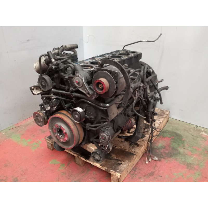 Recambio de despiece motor para scania serie 3 bus l 113 cl (260cv) referencia OEM IAM  DC0902 