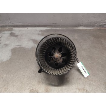 Recambio de ventilador calefaccion para bmw 1 (e81) 118 d referencia OEM IAM 20689117  