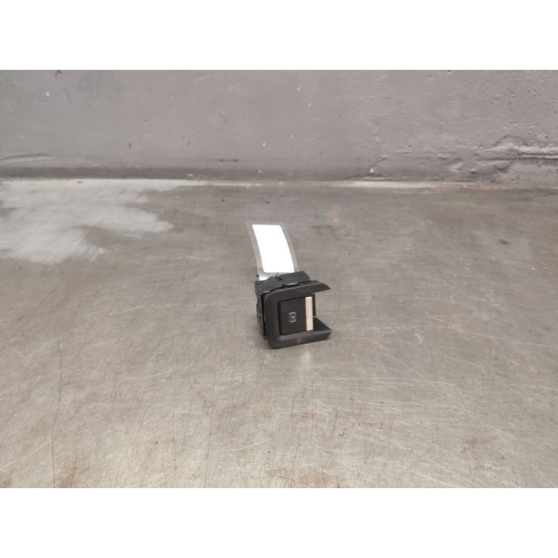 Recambio de freno de mano electrico para opel combo furgón/monospace (k9) 1.5 d referencia OEM IAM 9316146377  