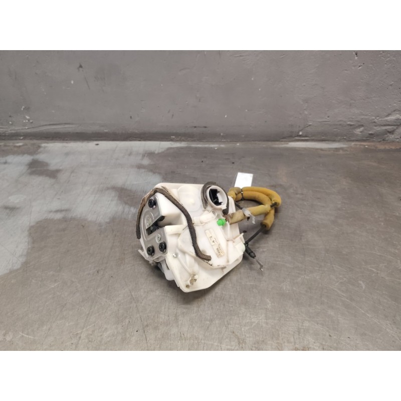 Recambio de cerradura puerta trasera izquierda para mazda 3 (bl) 1.6 mz-cd (bl14) referencia OEM IAM   