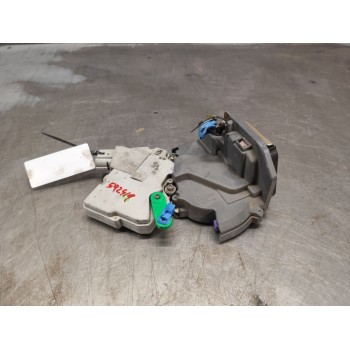 Recambio de cerradura puerta trasera derecha para nissan x-trail (t30) comfort referencia OEM IAM 825528H710  