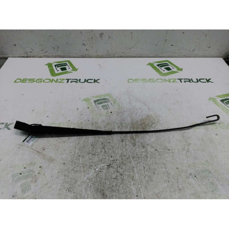 Recambio de brazo limpia delantero derecho para ford transit caja cerrada, corta (fy) (2000 =>) ft 260 2.0 referencia OEM IAM YC