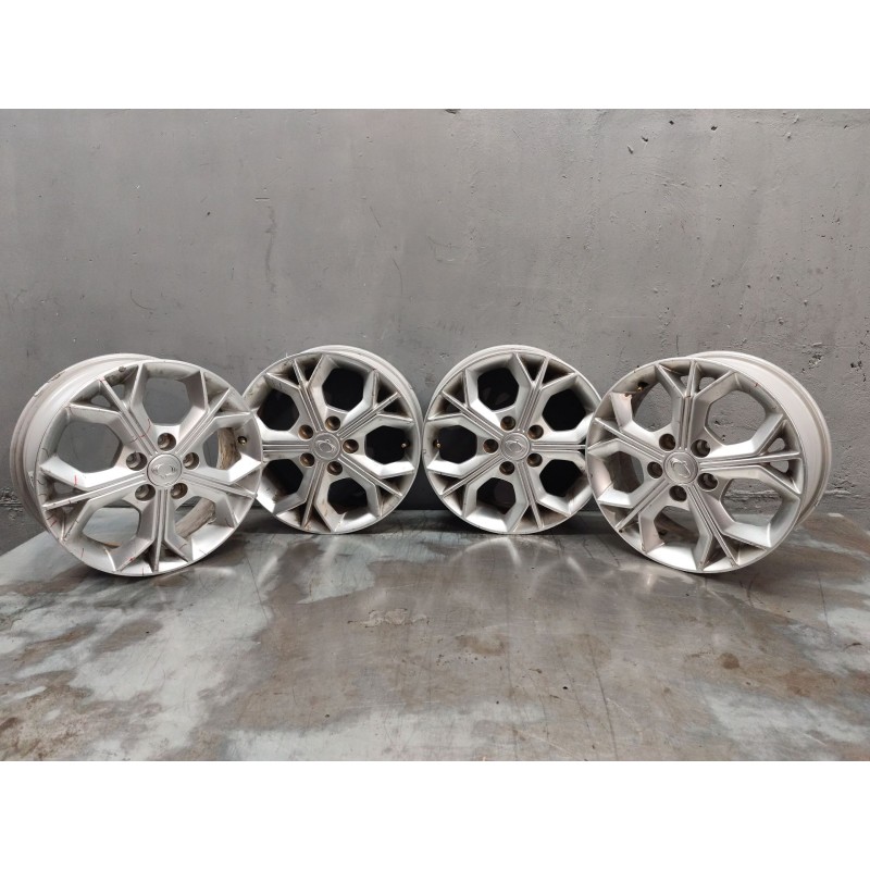 Recambio de juego llantas para ssangyong tivoli 1.6 referencia OEM IAM 4173035120  