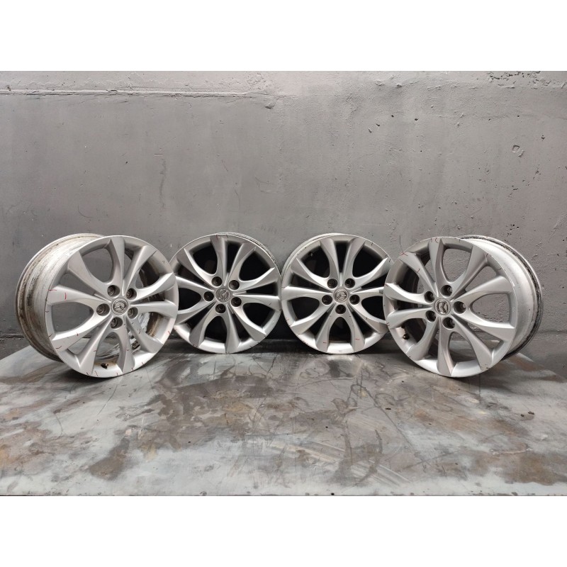 Recambio de juego llantas para mazda 3 (bl) 1.6 mz-cd (bl14) referencia OEM IAM   