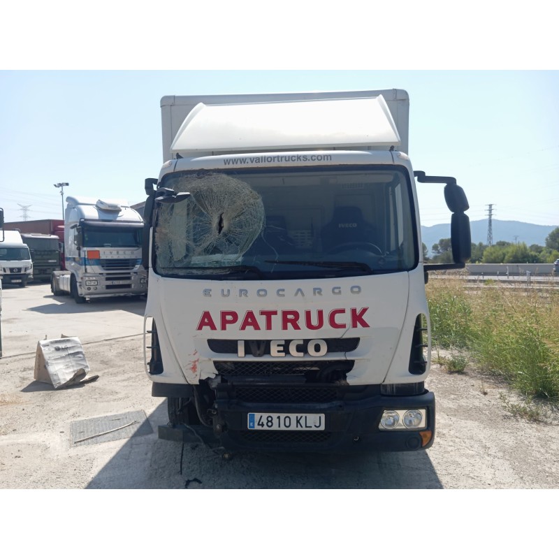 iveco eurocargo del año 2015