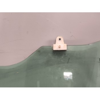 Recambio de luna delantera derecha para renault maxity fg 130.35/45 referencia OEM IAM  5001873531 
