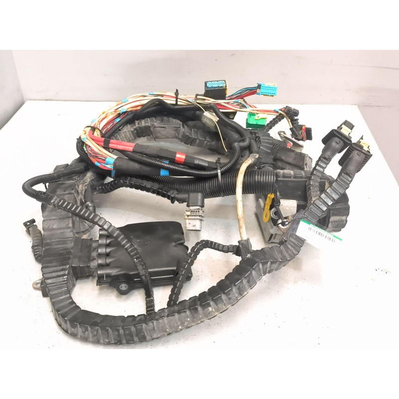 Recambio de instalacion electrica para daf serie xf euro 6 12.9 diesel referencia OEM IAM  2116529 