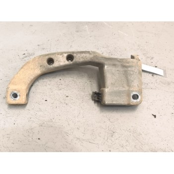 SOPORTE PARAGOLPES DELANTERO IZQUIERDO A9408851331 