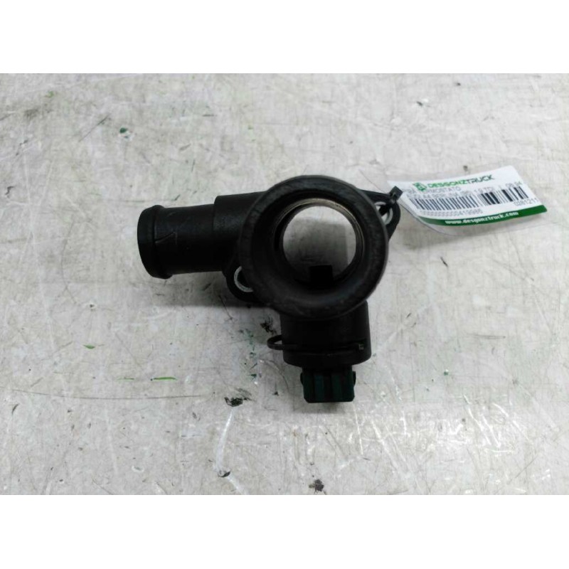 Recambio de pipa termostato para audi a4 berlina (b5) 1.9 tdi referencia OEM IAM 028121132  